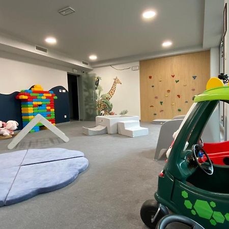 Apartament Magma Z Basenem Morska Klifowa Rewal Kültér fotó