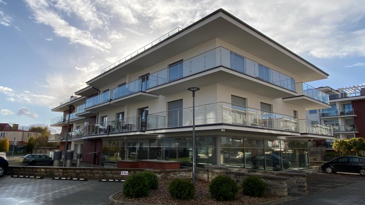 Apartament Magma Z Basenem Morska Klifowa Rewal Kültér fotó